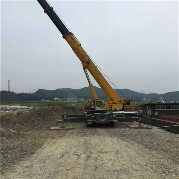 临朐重型吊车租赁费用